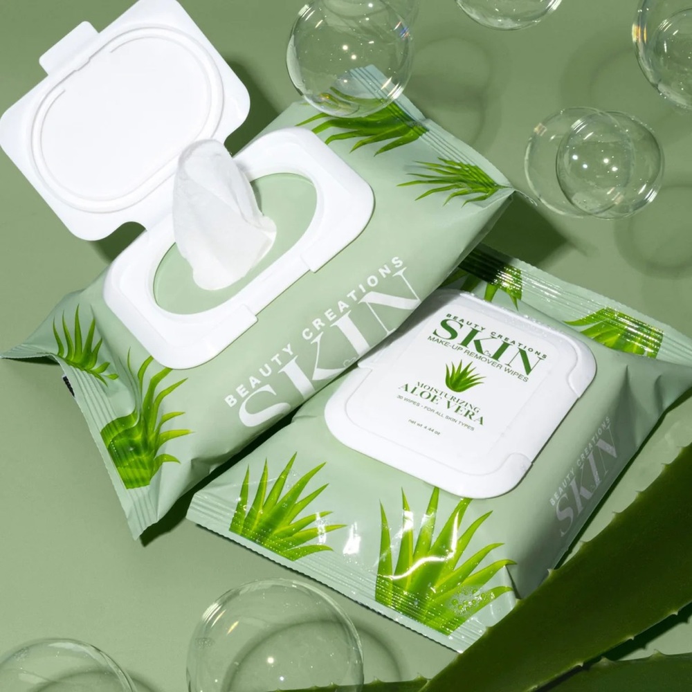 Beauty creations Set of 3 wipe bags